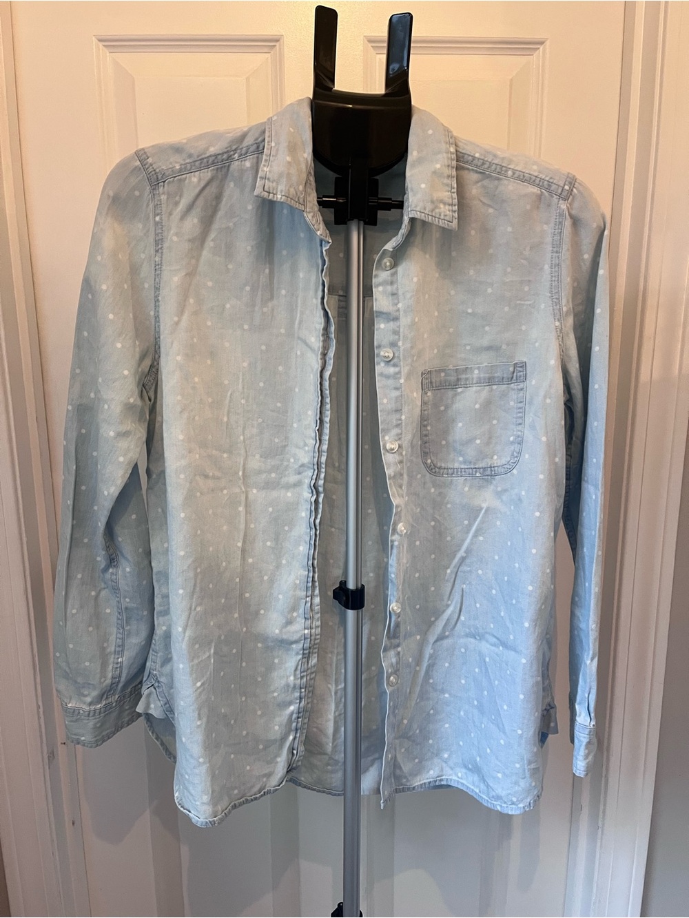 American Eagle Outfitters Chambray Polka Dot Boyfriend Shirt - Size Medium